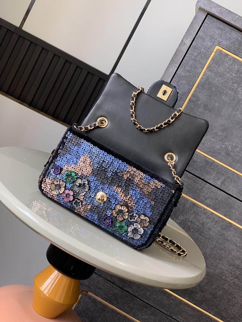 Small Chanel Sequins Shoulder Bag Black A52520