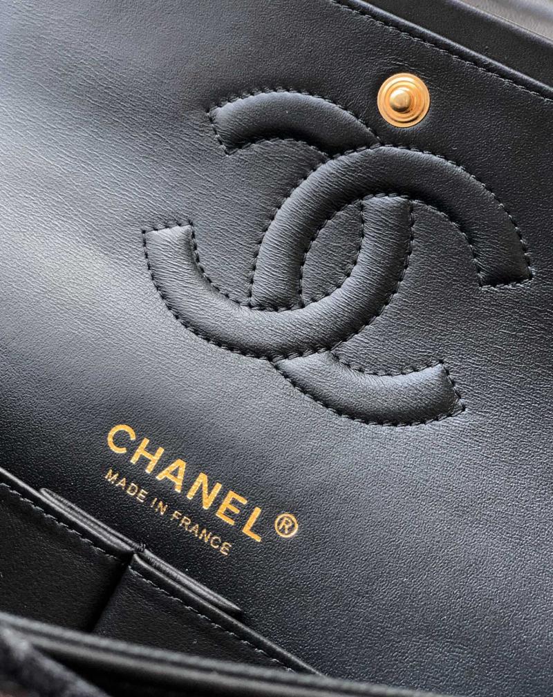 Medium Chanel Sequins Shoulder Bag Black A52525