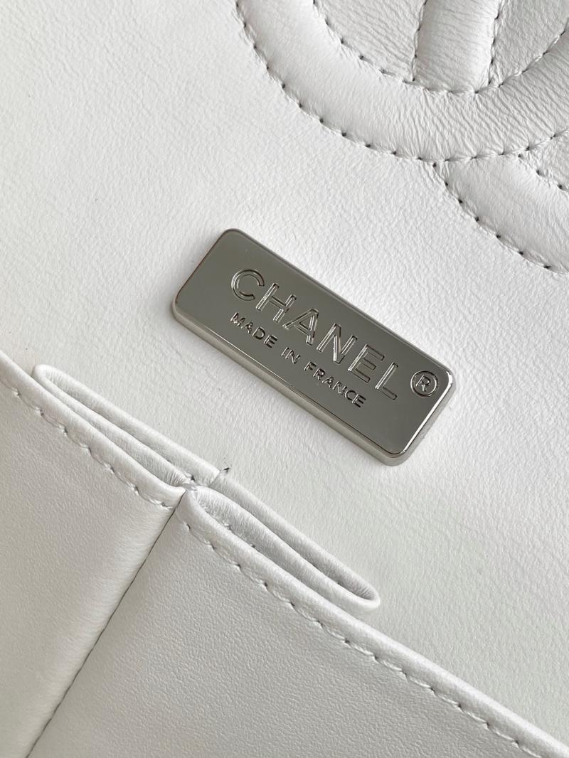 Medium Chanel Sequins Shoulder Bag White A01112