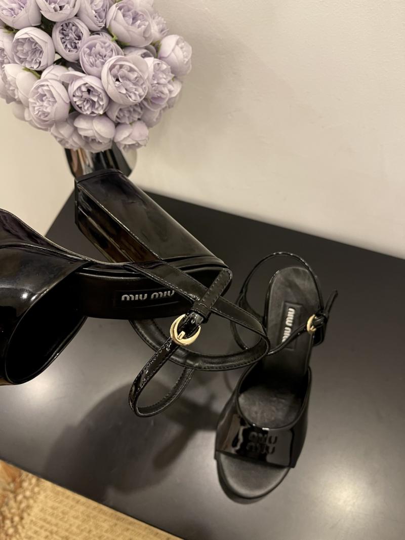 Miu Miu Sandals SMS61601