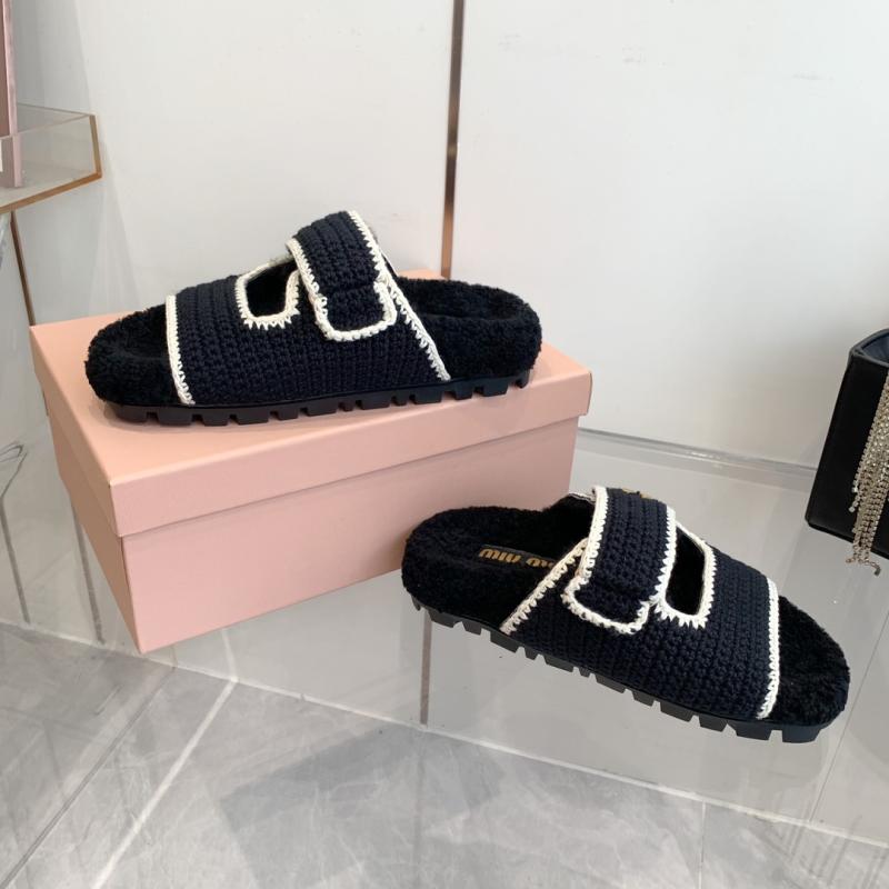 Miu Miu Slippers SMS61401