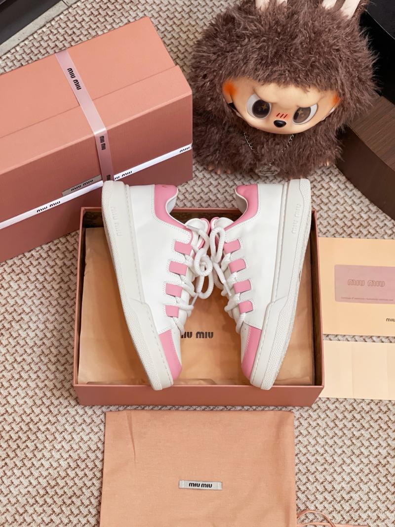 Miu Miu Sneakers SMS61304