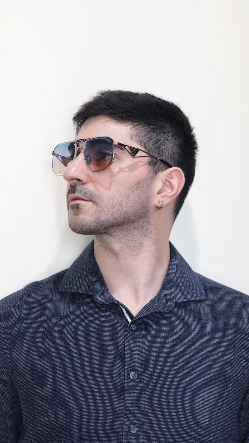 Prada Sunglasses SPR112W