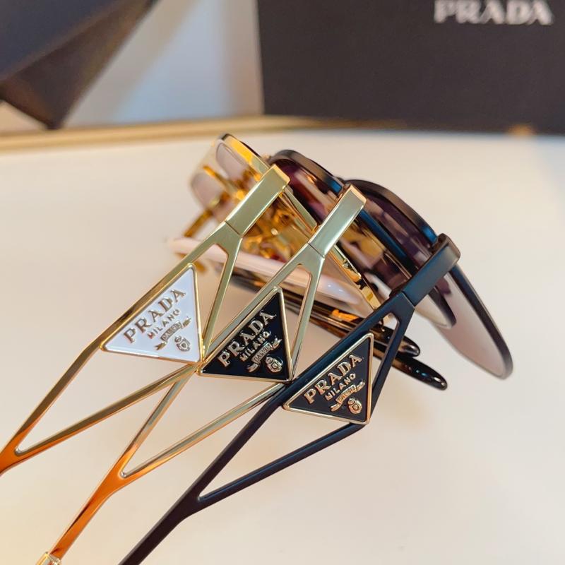 Prada Sunglasses SPR112W