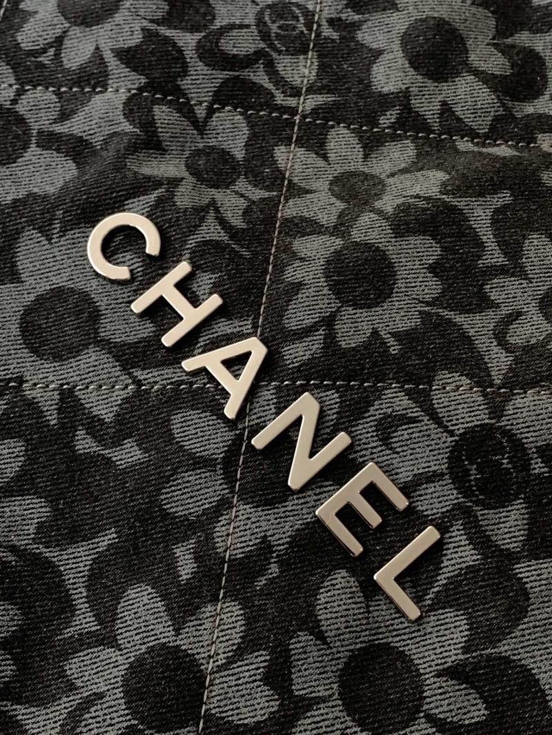 Chanel 22 Denim Handbag AS3261