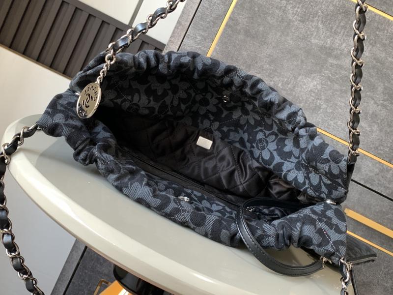 Chanel 22 Denim Handbag AS3261