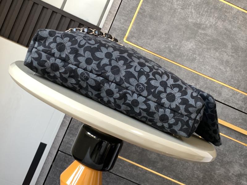 Small Chanel 22 Denim Handbag AS3260