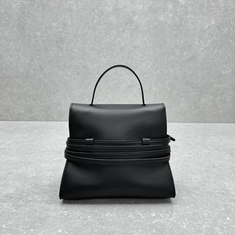 Small Moschino Tie Me bag Black M8100