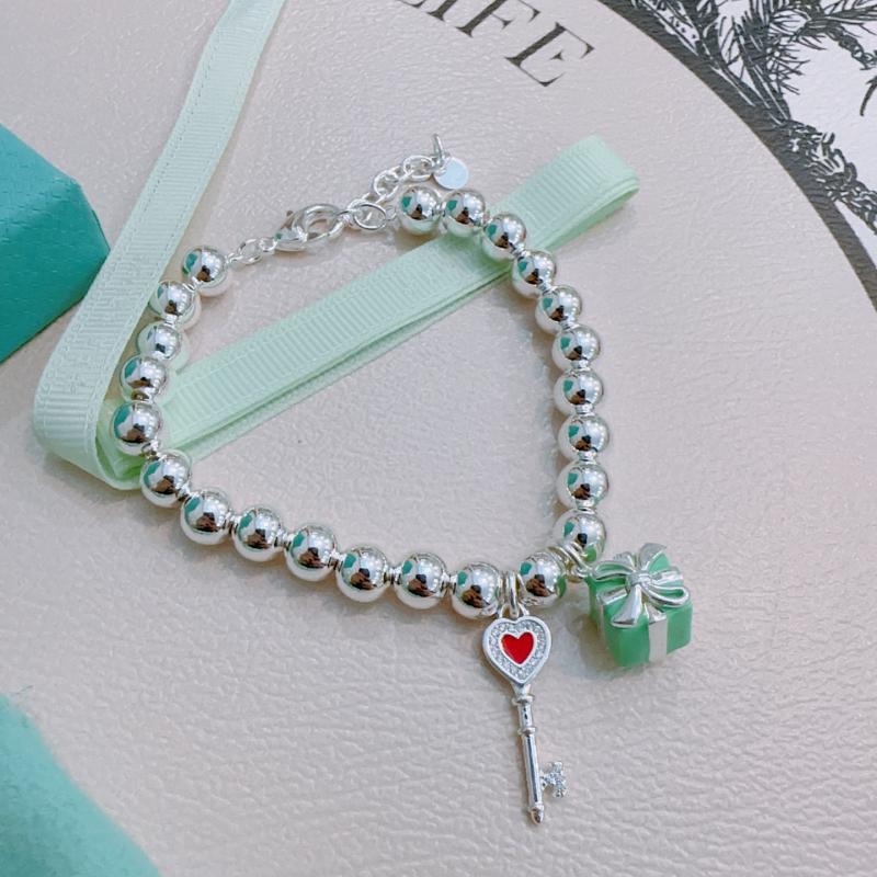 Tiffany Bracelet TB52702
