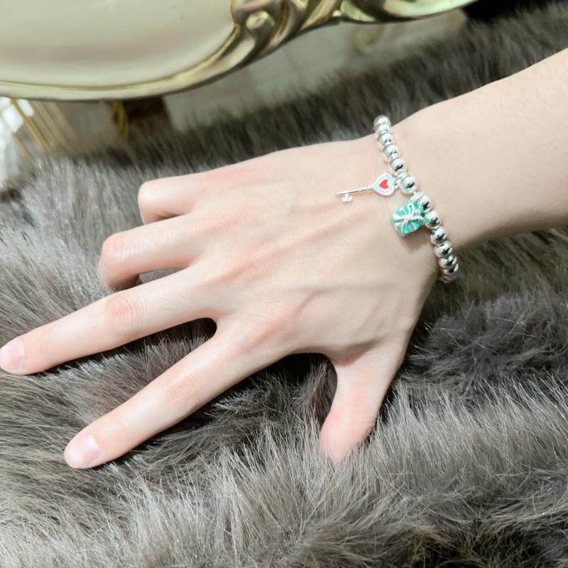 Tiffany Bracelet TB52702