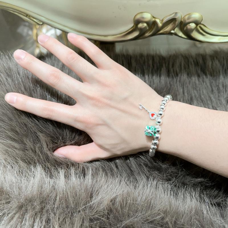 Tiffany Bracelet TB52702