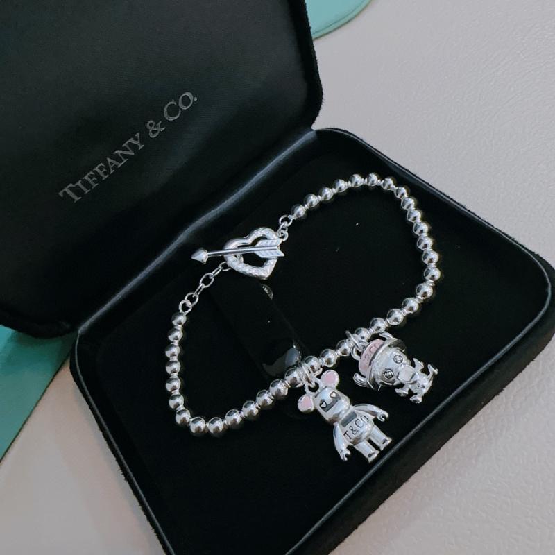 Tiffany Bracelet TB52801