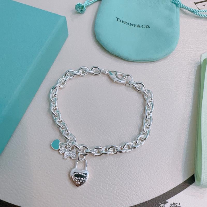 Tiffany Bracelet TB52803