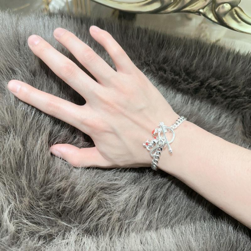 Tiffany Bracelet TB52804