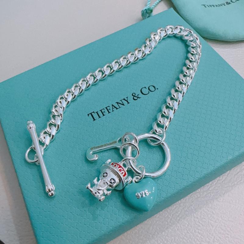 Tiffany Bracelet TB52805