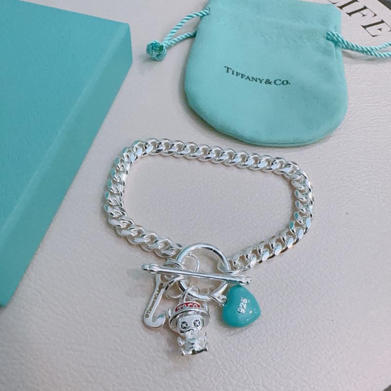 Tiffany Bracelet TB52805