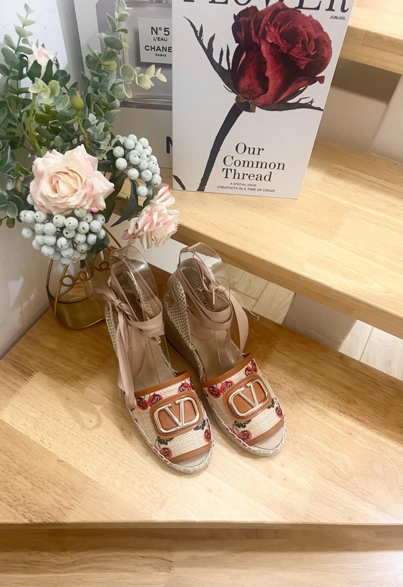 Valentino Pumps SVS60104