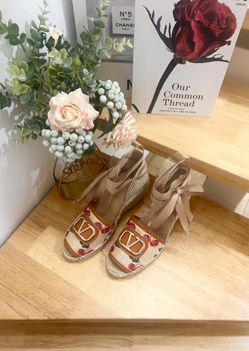 Valentino Pumps SVS60104