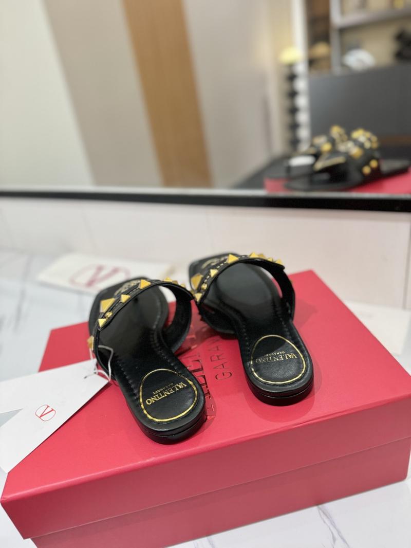 Valentino Sandals SVS616101