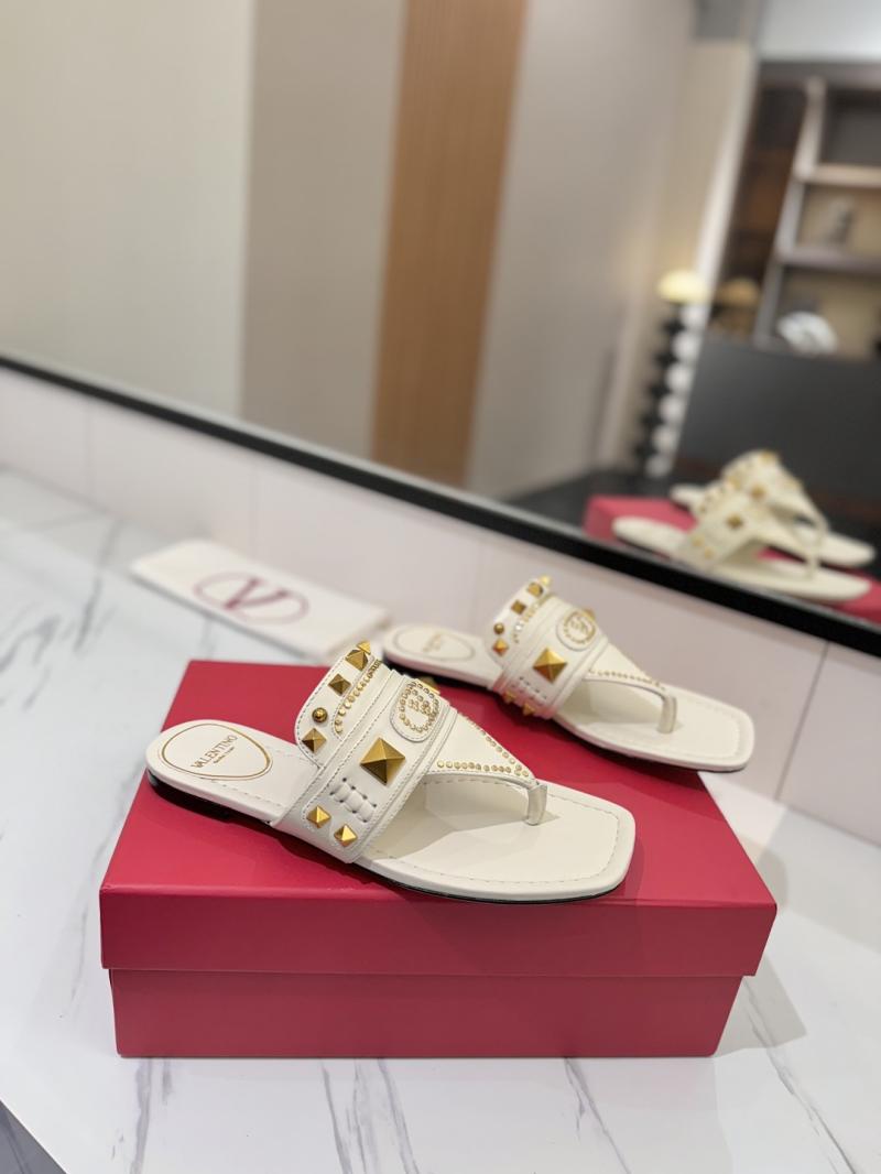 Valentino Sandals SVS616102