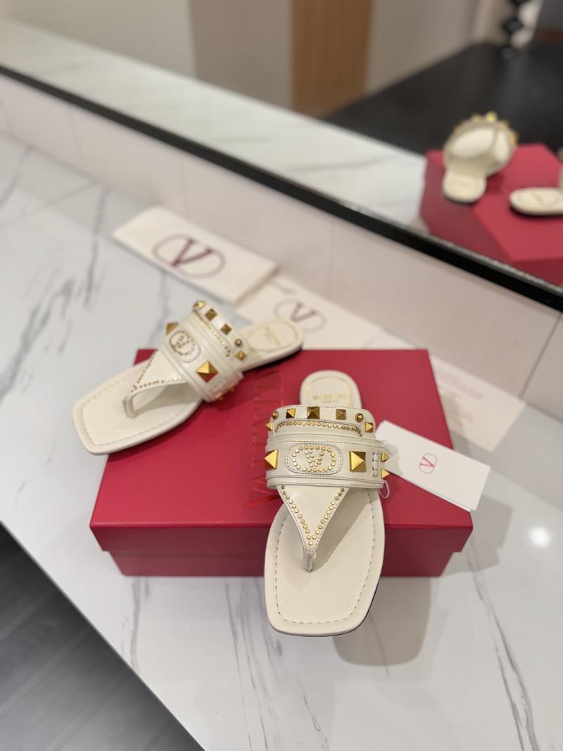 Valentino Sandals SVS616102
