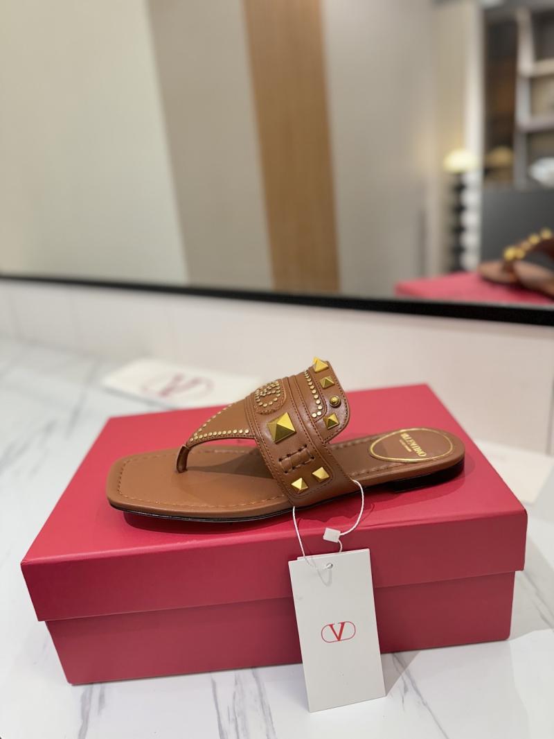 Valentino Sandals SVS616103