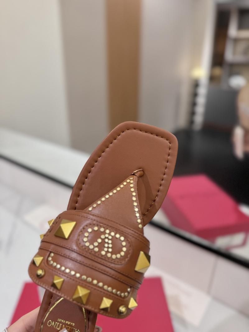 Valentino Sandals SVS616103
