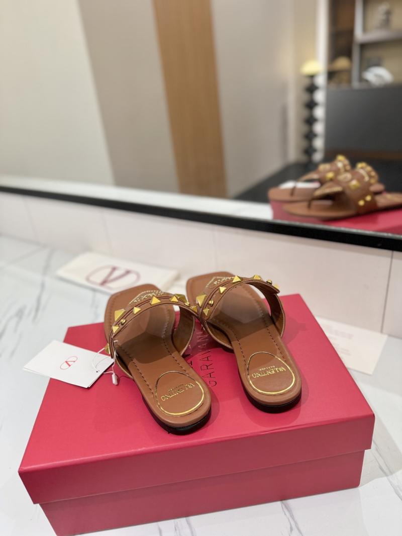 Valentino Sandals SVS616103