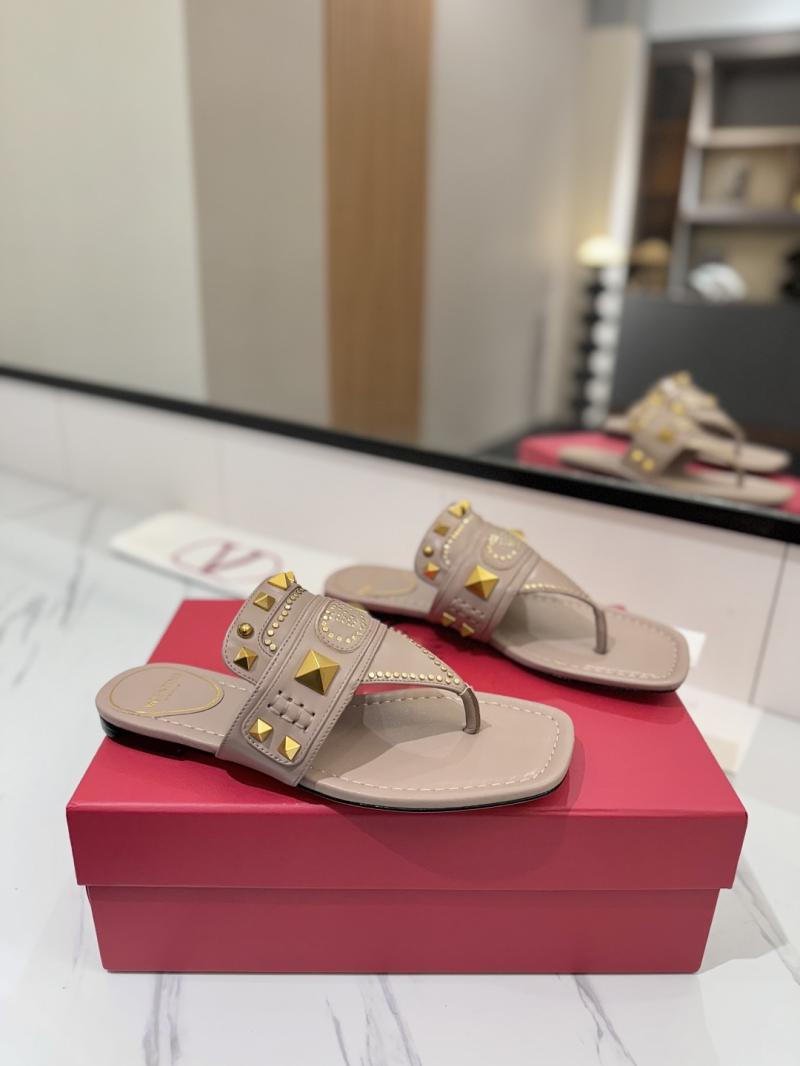 Valentino Sandals SVS616104