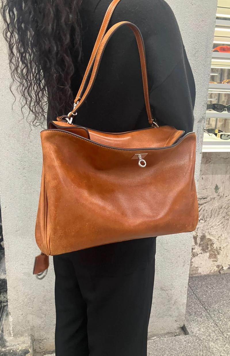 Balenciaga Rodeo Medium Handbag Brown B789772