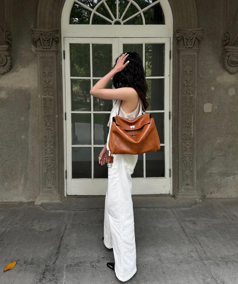 Balenciaga Rodeo Medium Handbag Brown B789772