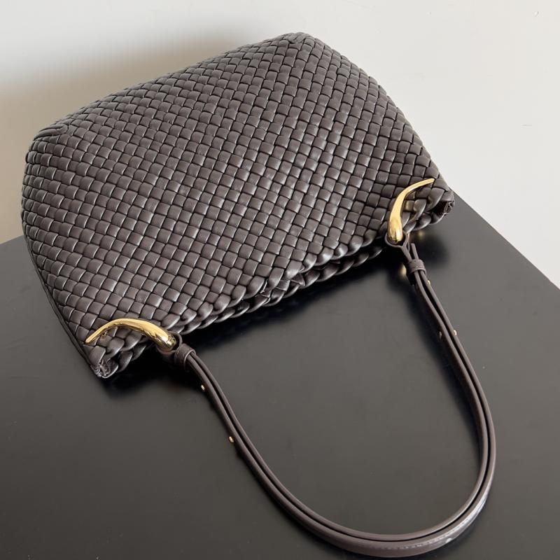 Bottega Veneta Medium Clicker Bag Fondant 730969
