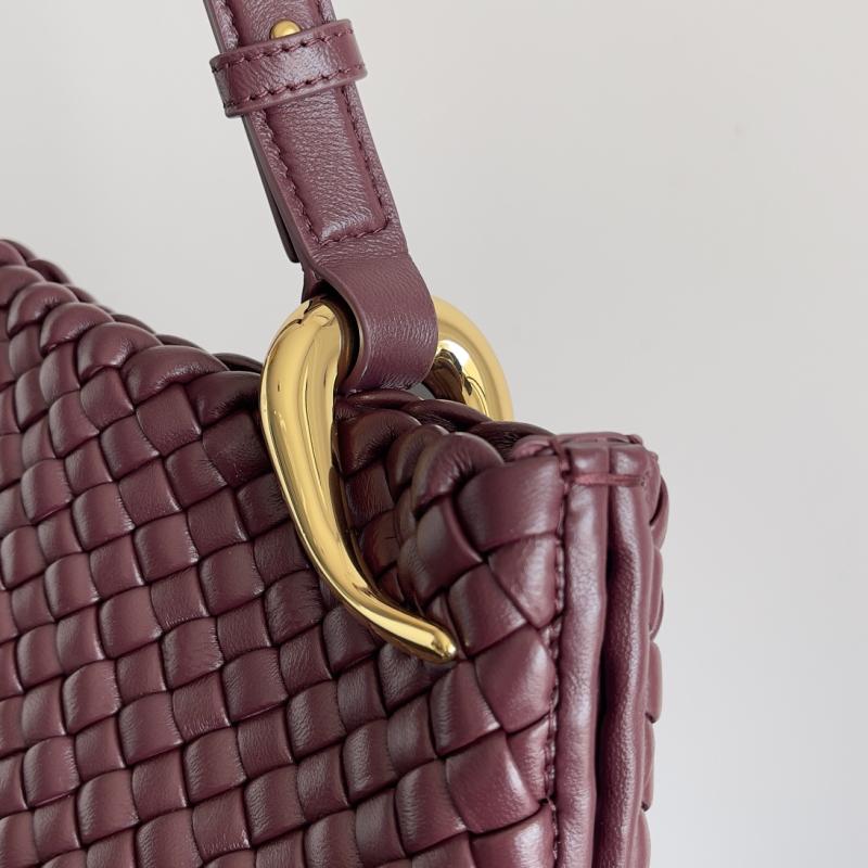 Bottega Veneta Medium Clicker Bag Red 730969