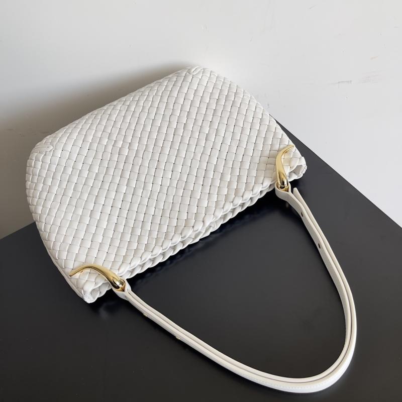 Bottega Veneta Medium Clicker Bag White 730969