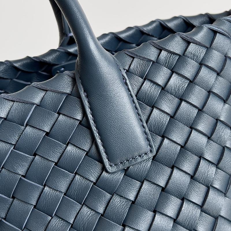 Bottega Veneta Mini Cabat Blue 709464
