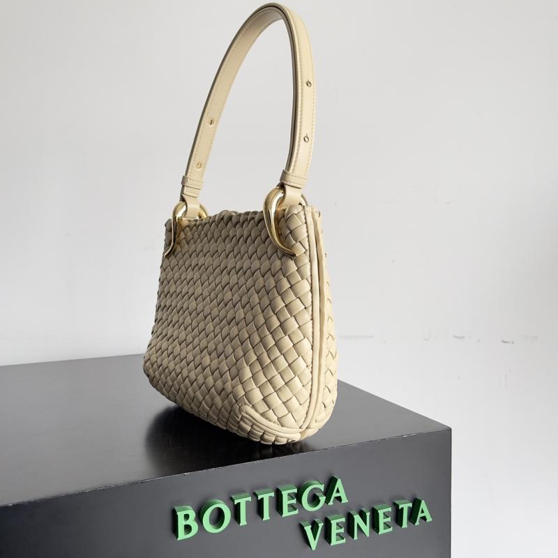 Bottega Veneta Small Clicker Bag Beige 730968