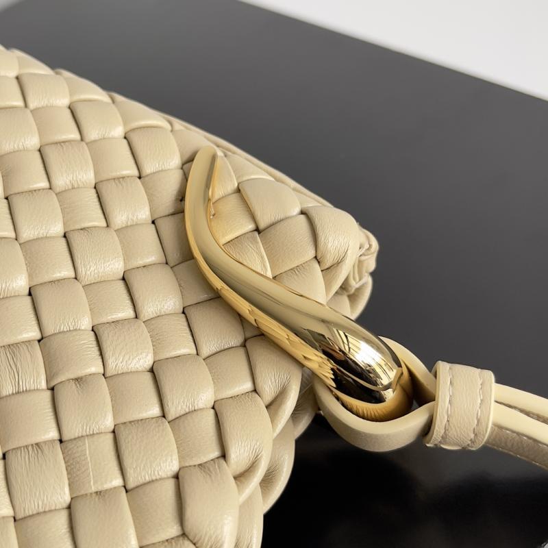 Bottega Veneta Small Clicker Bag Beige 730968