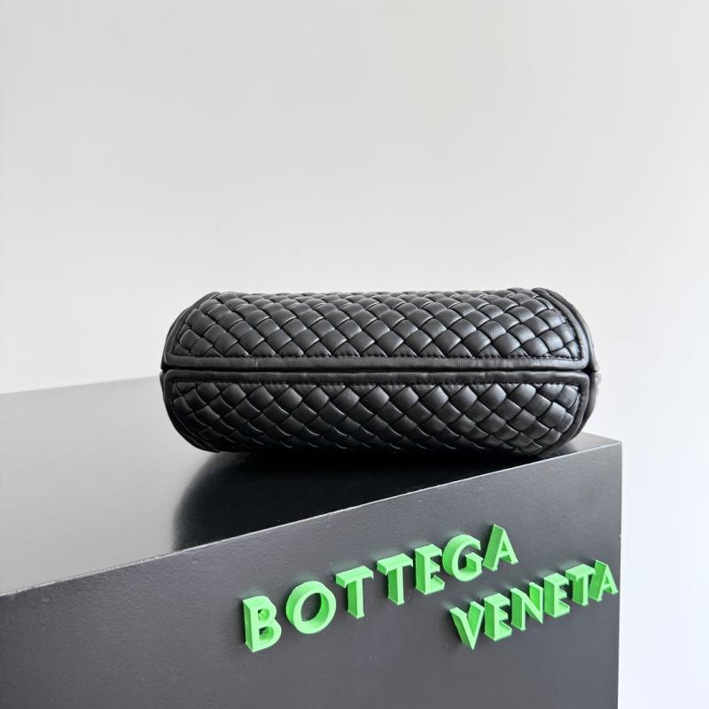 Bottega Veneta Small Clicker Bag Black 730968