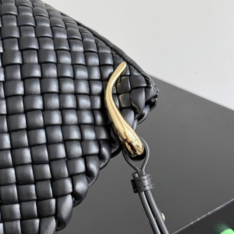 Bottega Veneta Small Clicker Bag Black 730968