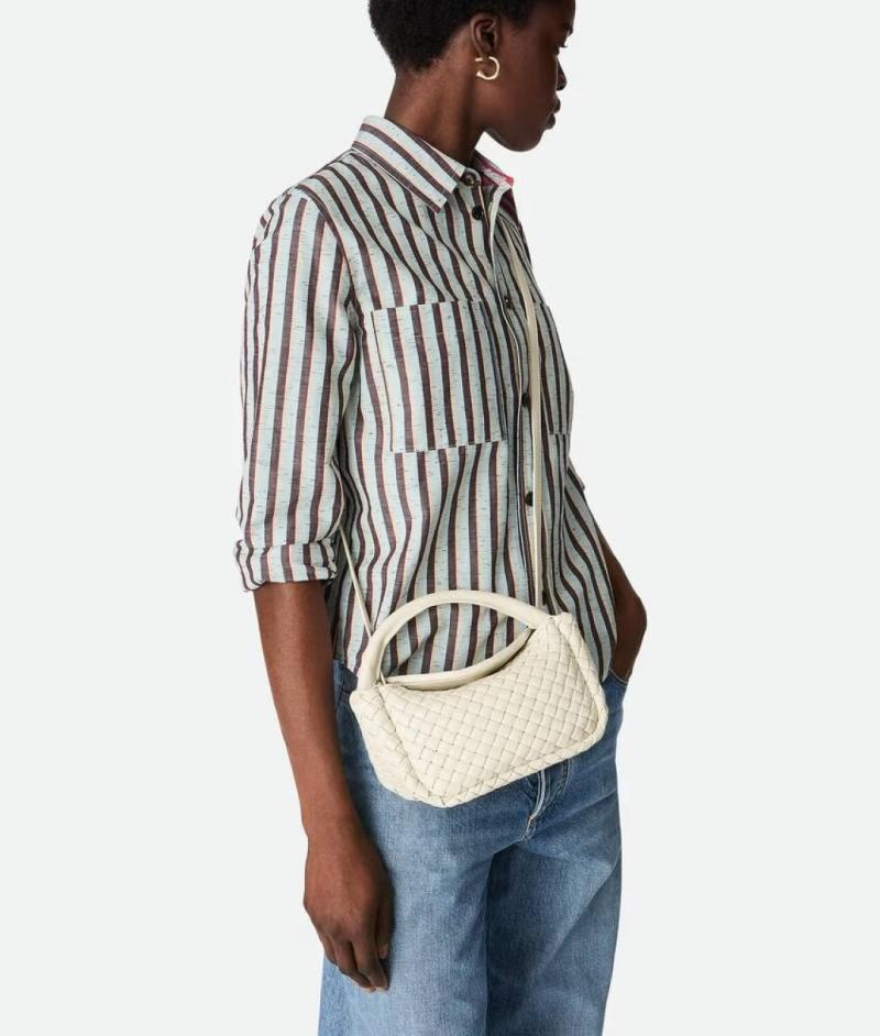 Bottega Veneta Small Cobble Top Handle Sea salt 805739