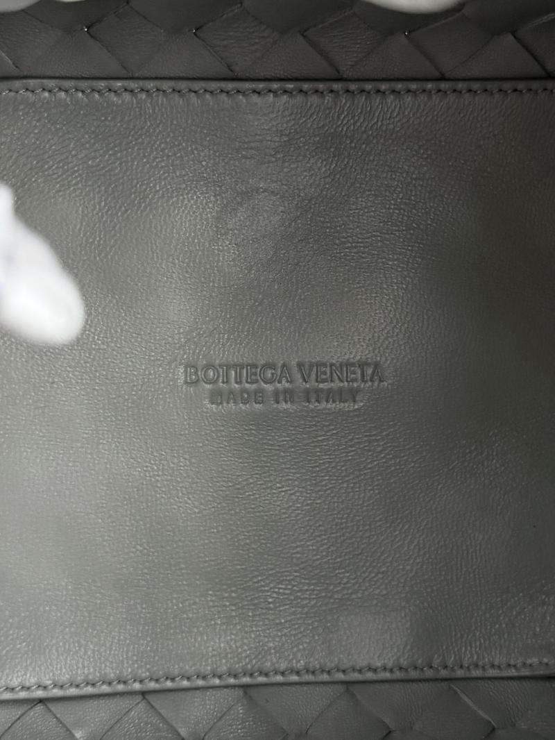 Bottega Veneta Small Parachute Sterling 796569