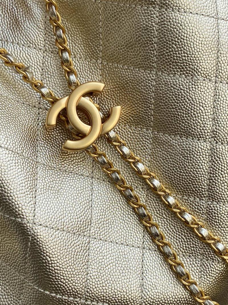 Chanel 25 Medium Handbag Light Gold AS5311