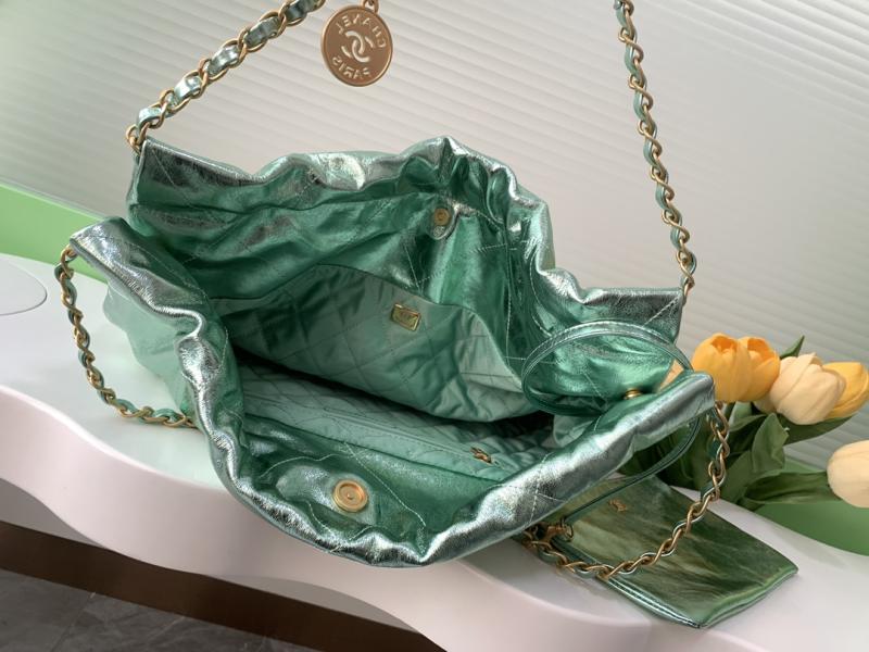 Chanel Calfskin 22 Handbag Green AS3261