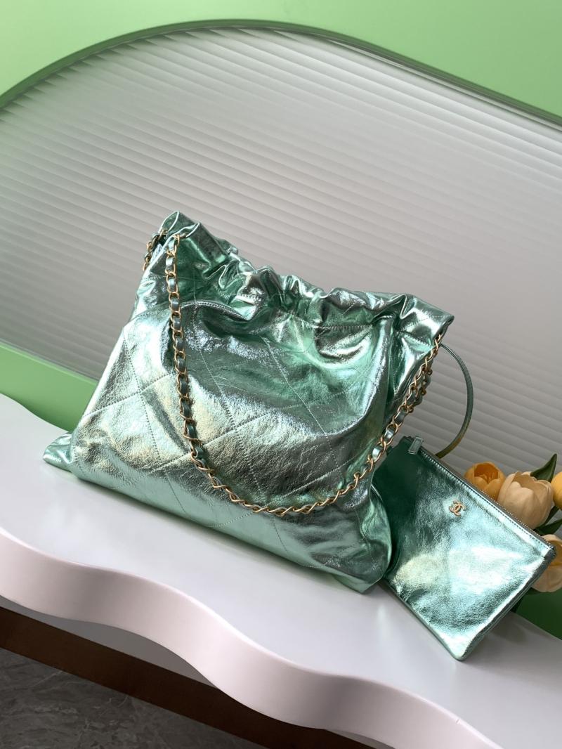 Chanel Calfskin 22 Handbag Green AS3261