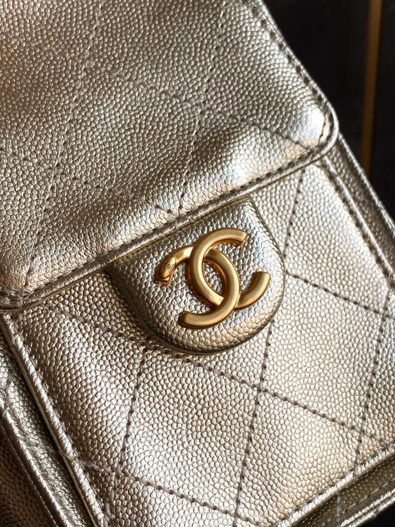 Chanel Calfskin 25 Mini Handbag Light Gold AS5292