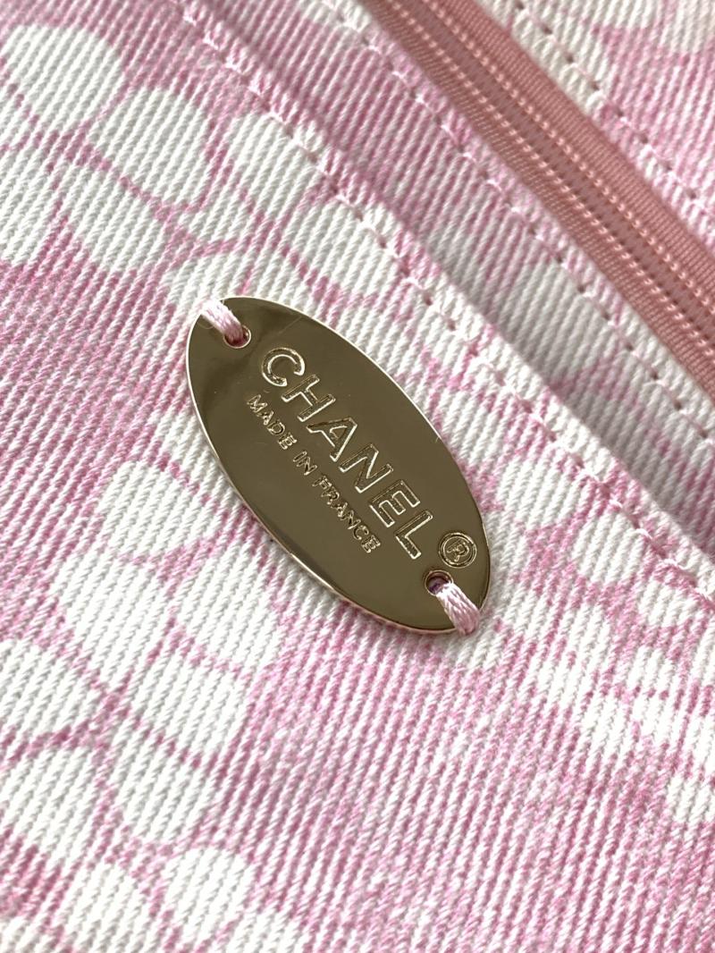 Chanel Printed Denim Hobo Bag Pink AS5431