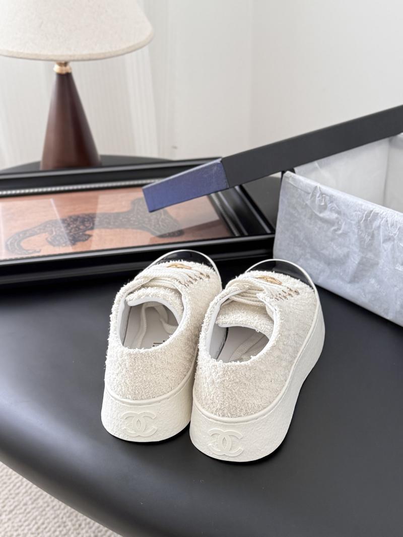 Chanel Sneakers SCS63010