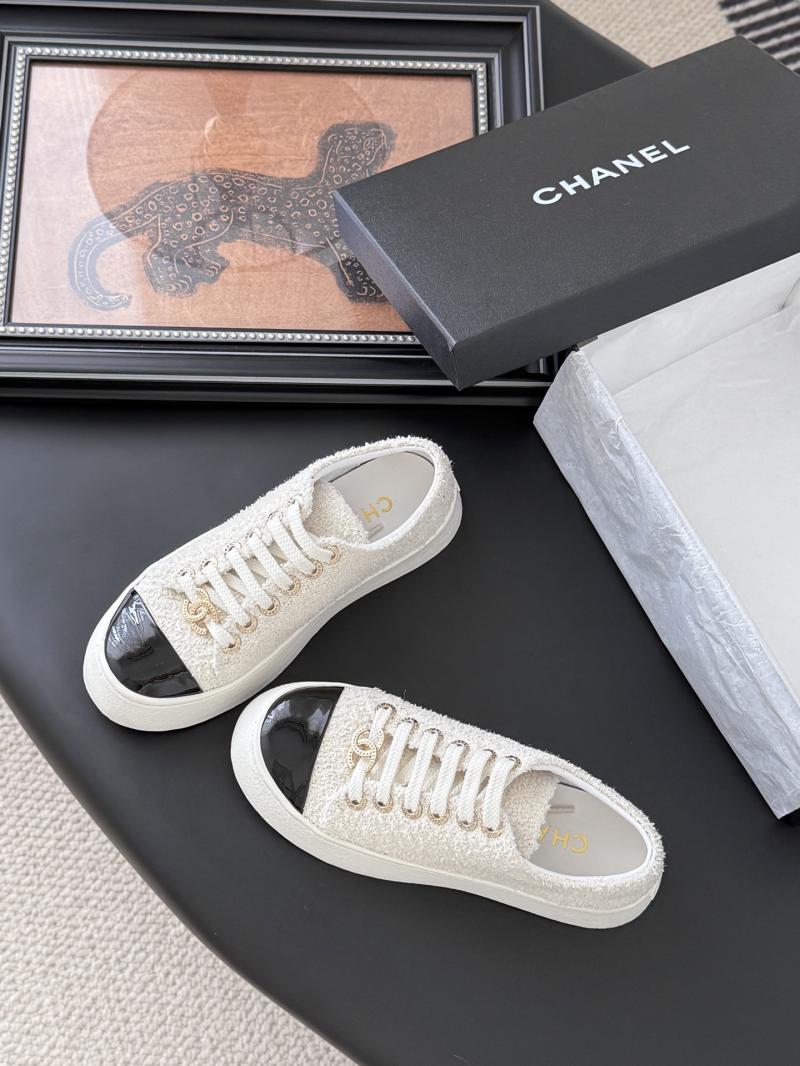 Chanel Sneakers SCS63010