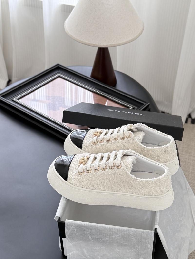 Chanel Sneakers SCS63010