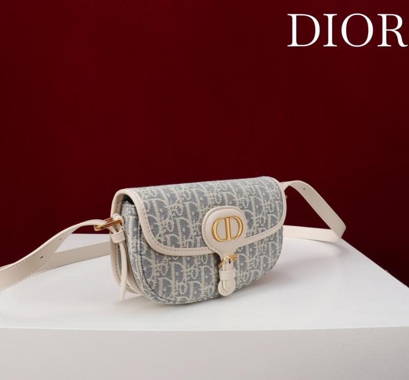 Dior Bobby East-West Bag M9335